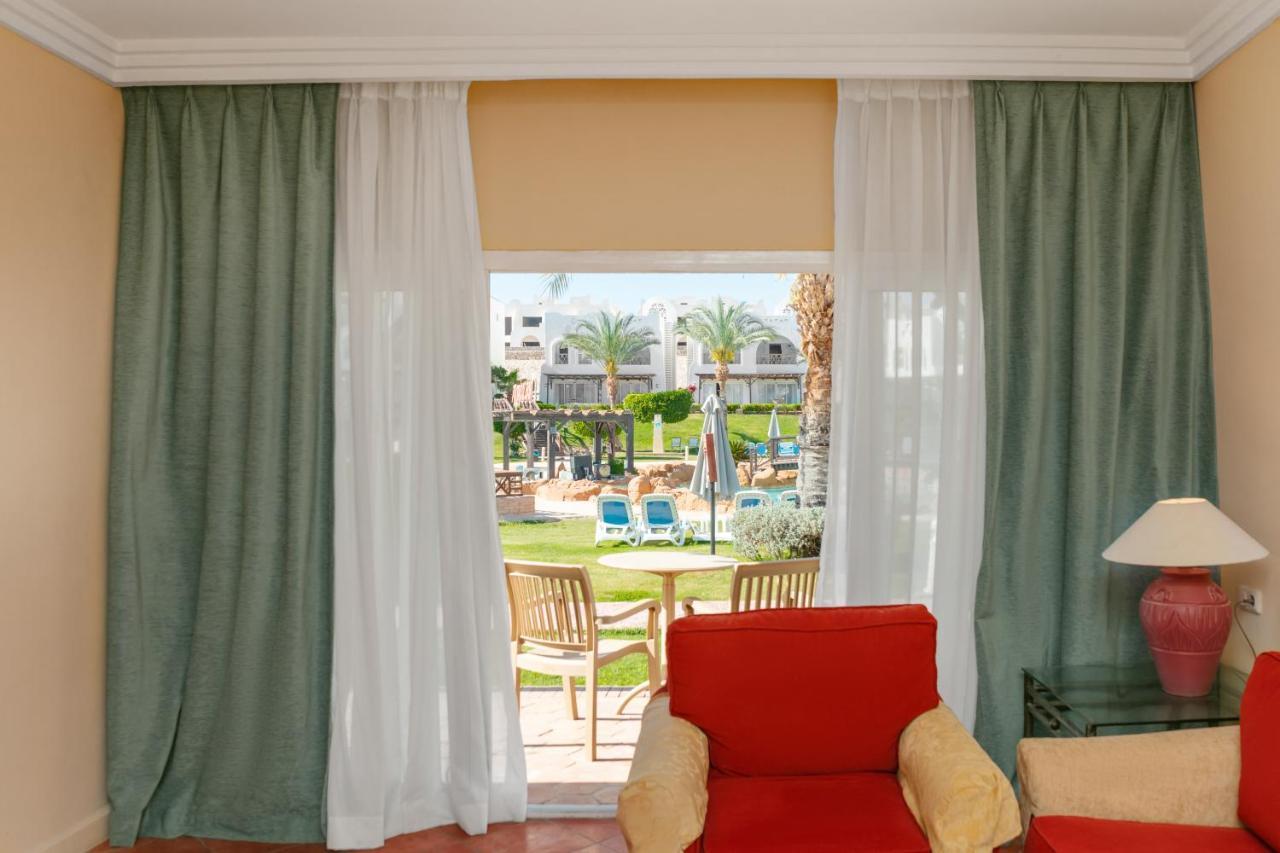 Отель Sharm Dreams Vacation Club - Aqua Park Экстерьер фото Curtains