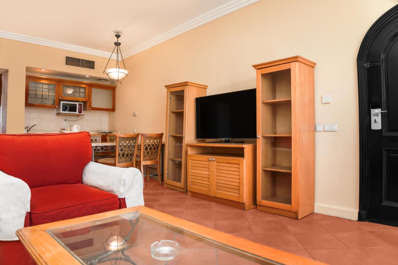 Отель Sharm Dreams Vacation Club - Aqua Park Экстерьер фото A typical apartment